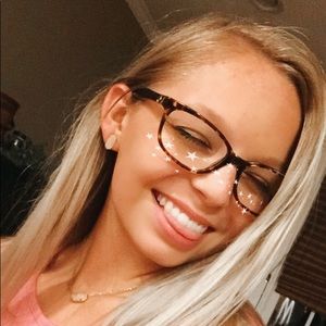 Meet your Posher, Madde